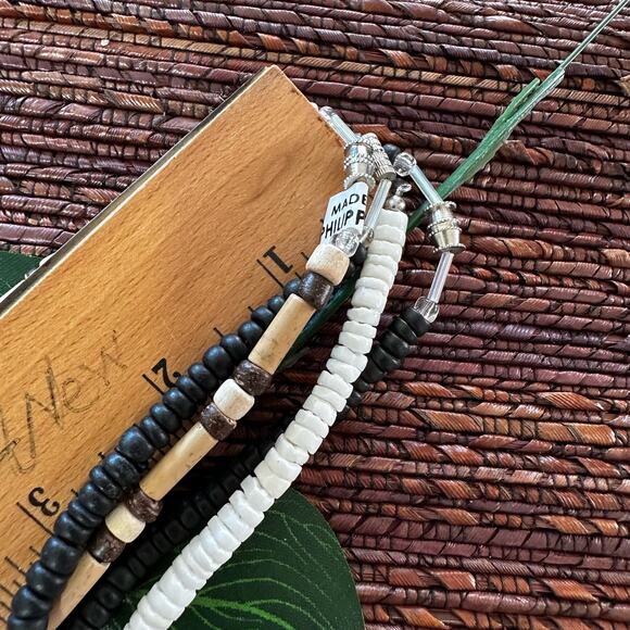 BOGO FREE SHARK TOOTH BEADED PUKA SHELL BUNFLE LOT NECKLACES - Picture 4 of 4